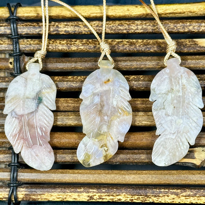 NATURAL Beautiful Hand Carved Blossom Flower Agate Gemstone Pendant 51x24mm Feather Shape, Gorgeous Beige Color Agate Loose Pendant Bead