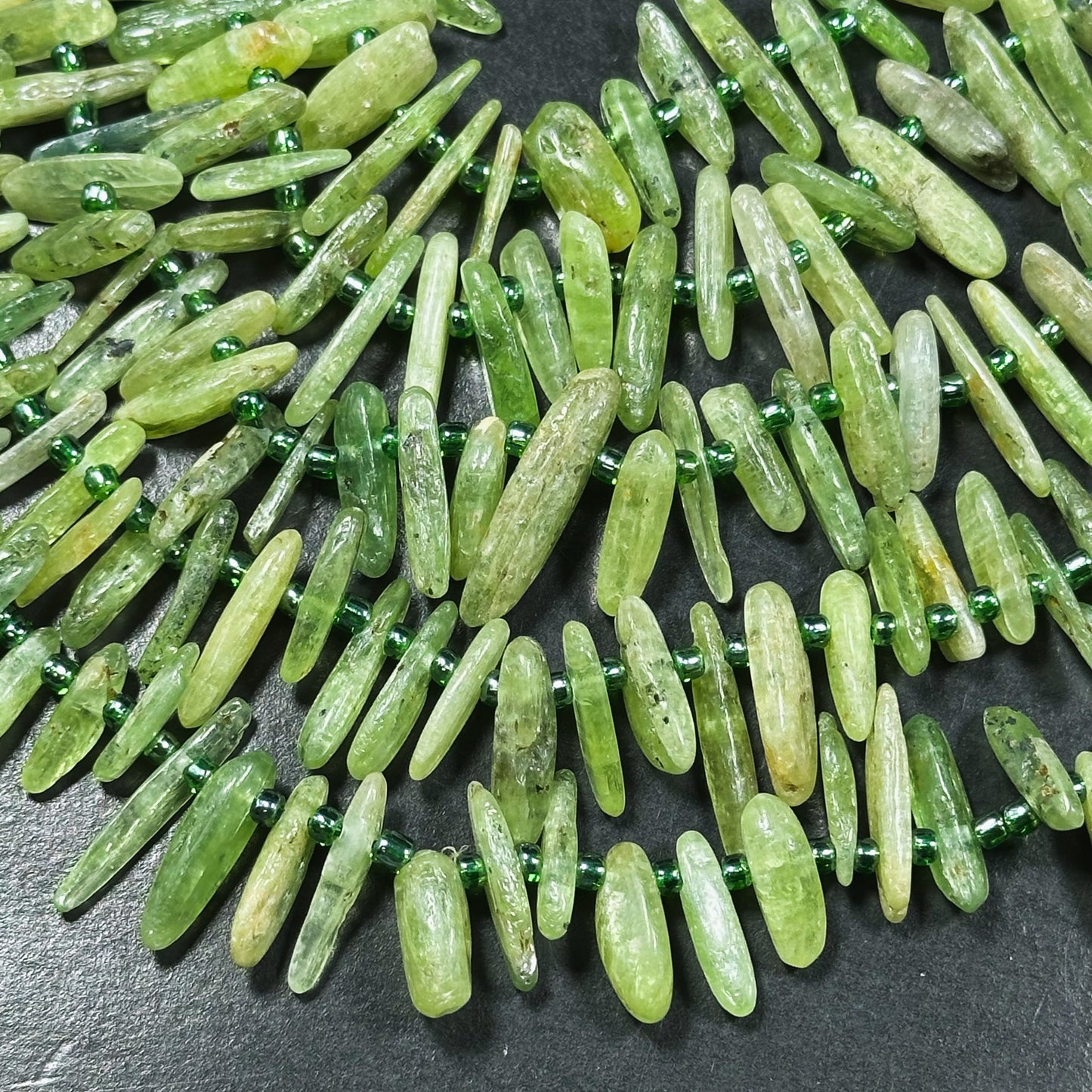 Natural Green Kyanite Gemstone Bead Graduated Stick Shape, Gorgeous Natural Green Color Kyanite Gemstone Bead Great Quality Full Strand 15.5"