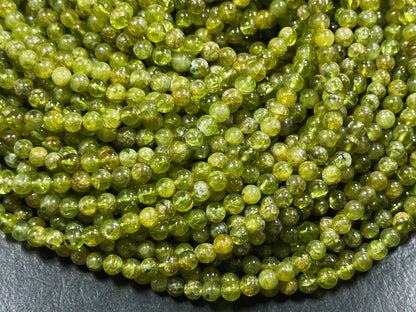 AAA Natural Green Peridot Gemstone Bead 5mm Round Beads, Gorgeous Natural Green Peridot Gemstone Beads, Excellent Quality Full Strand 15.5"