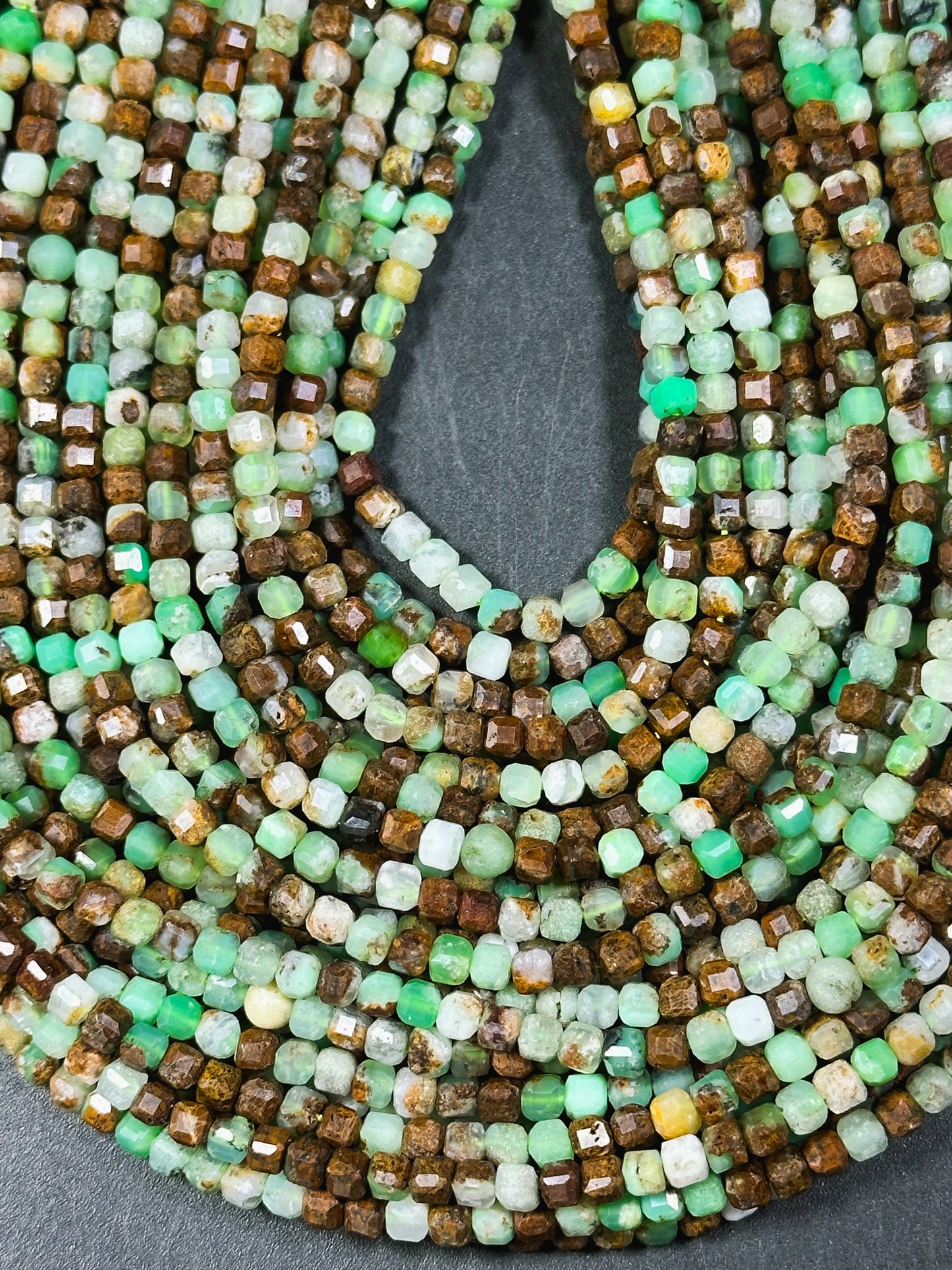 NATURAL Chrysoprase Gemstone Bead Faceted 3mm Cube Shape, Beautiful Natural Green Brown Color Chrysoprase Gemstone Beads Full Strand 15.5"