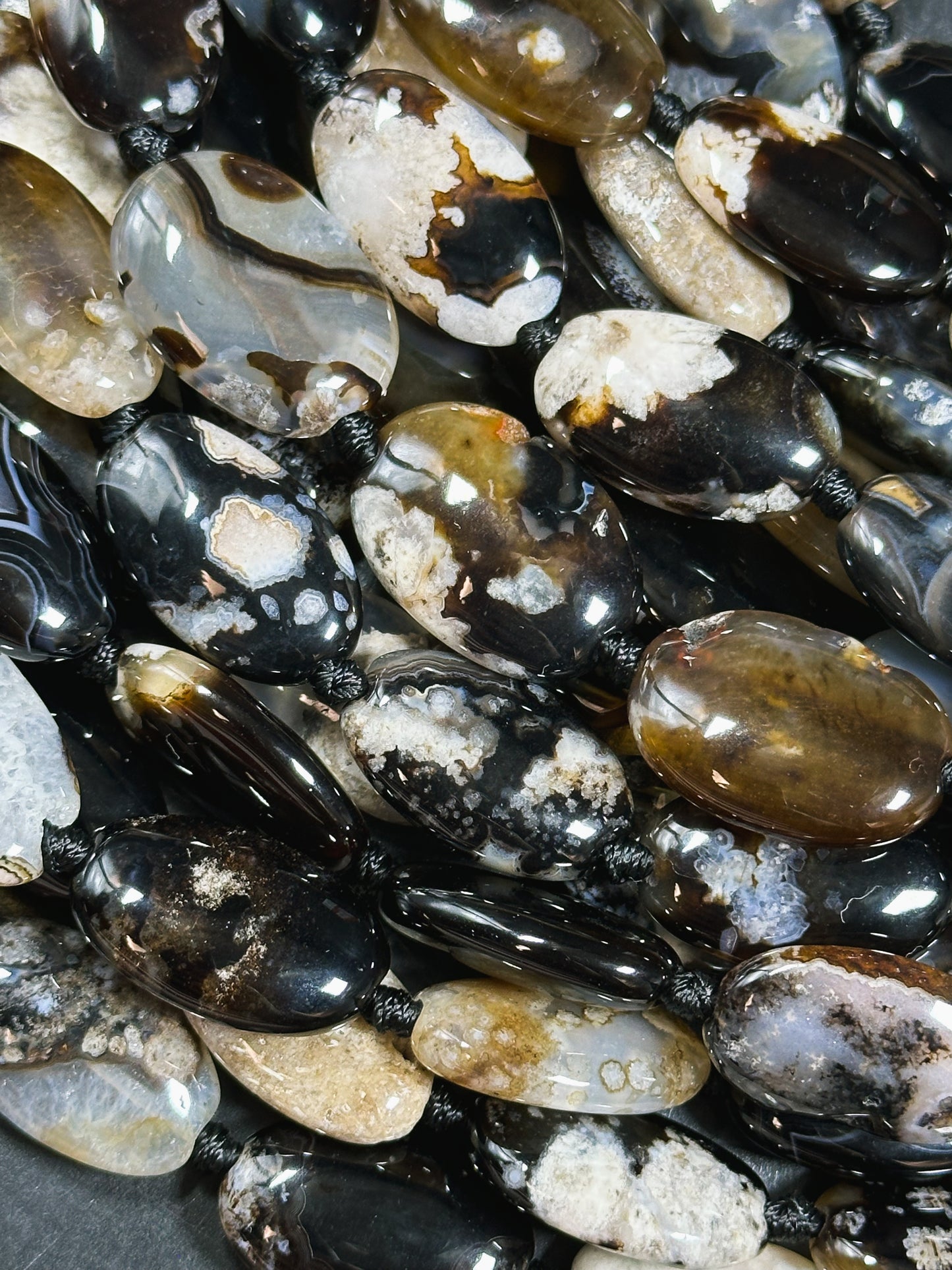 Natural Black Blossom Flower Agate Gemstone Bead, Oval Shape, Gorgeous Natural Black Beige Color Flower Agate Beads, Excellent Quality 15.5"