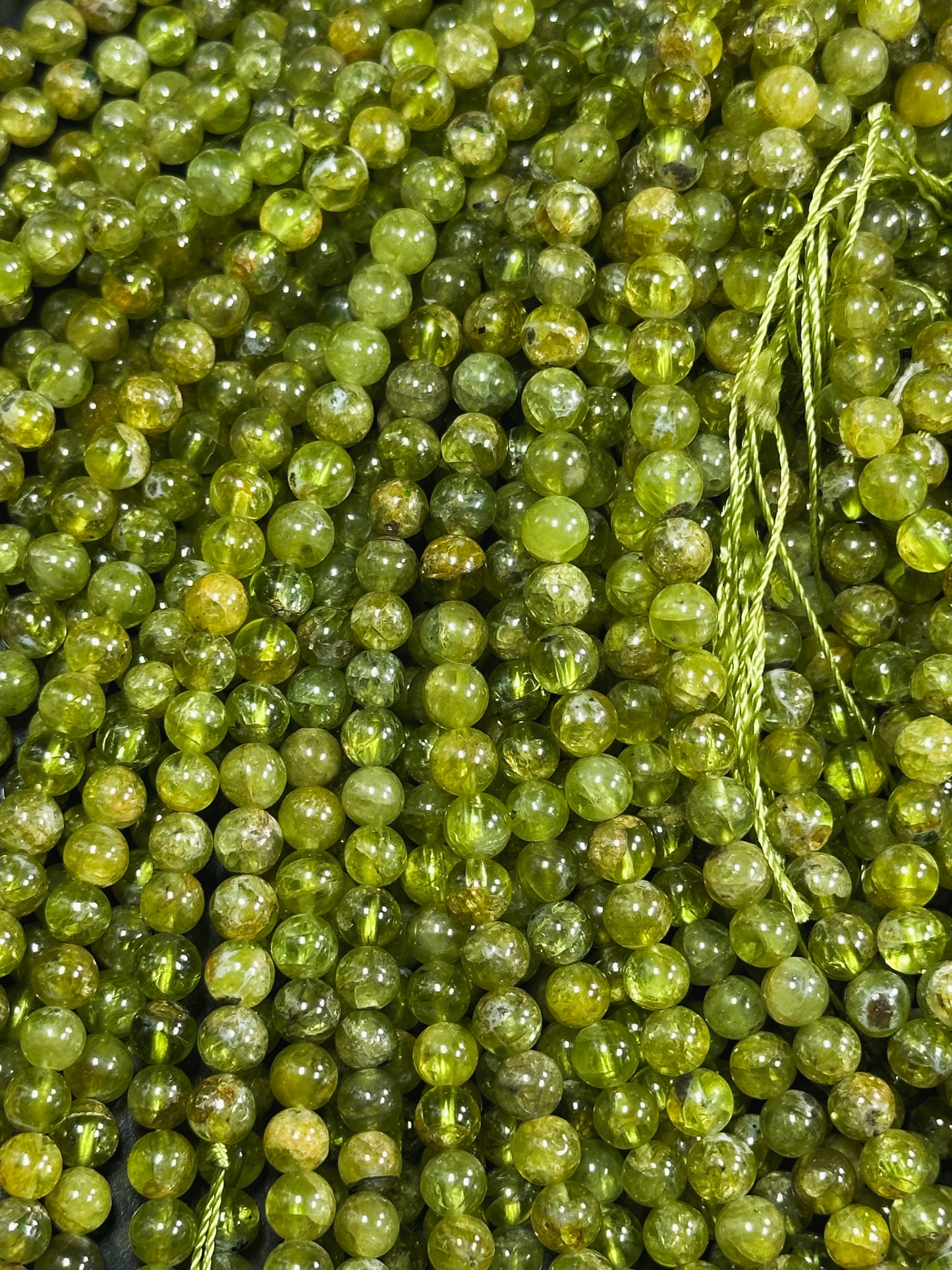 AAA Natural Green Peridot Gemstone Bead 5mm Round Beads, Gorgeous Natural Green Peridot Gemstone Beads, Excellent Quality Full Strand 15.5"