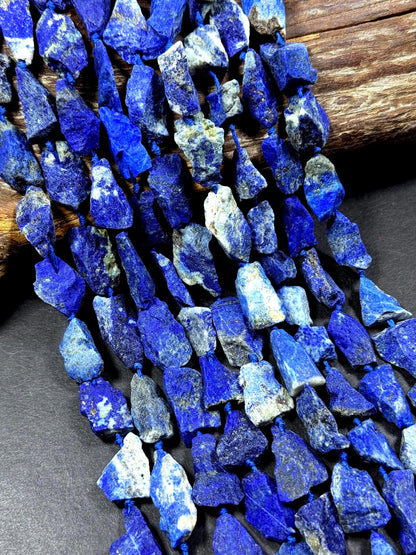AA Natural lapis lazuli gemstone bead. Freedom nuggets shape .Beautiful Natural color. Excellent quality. Full strand 15.5