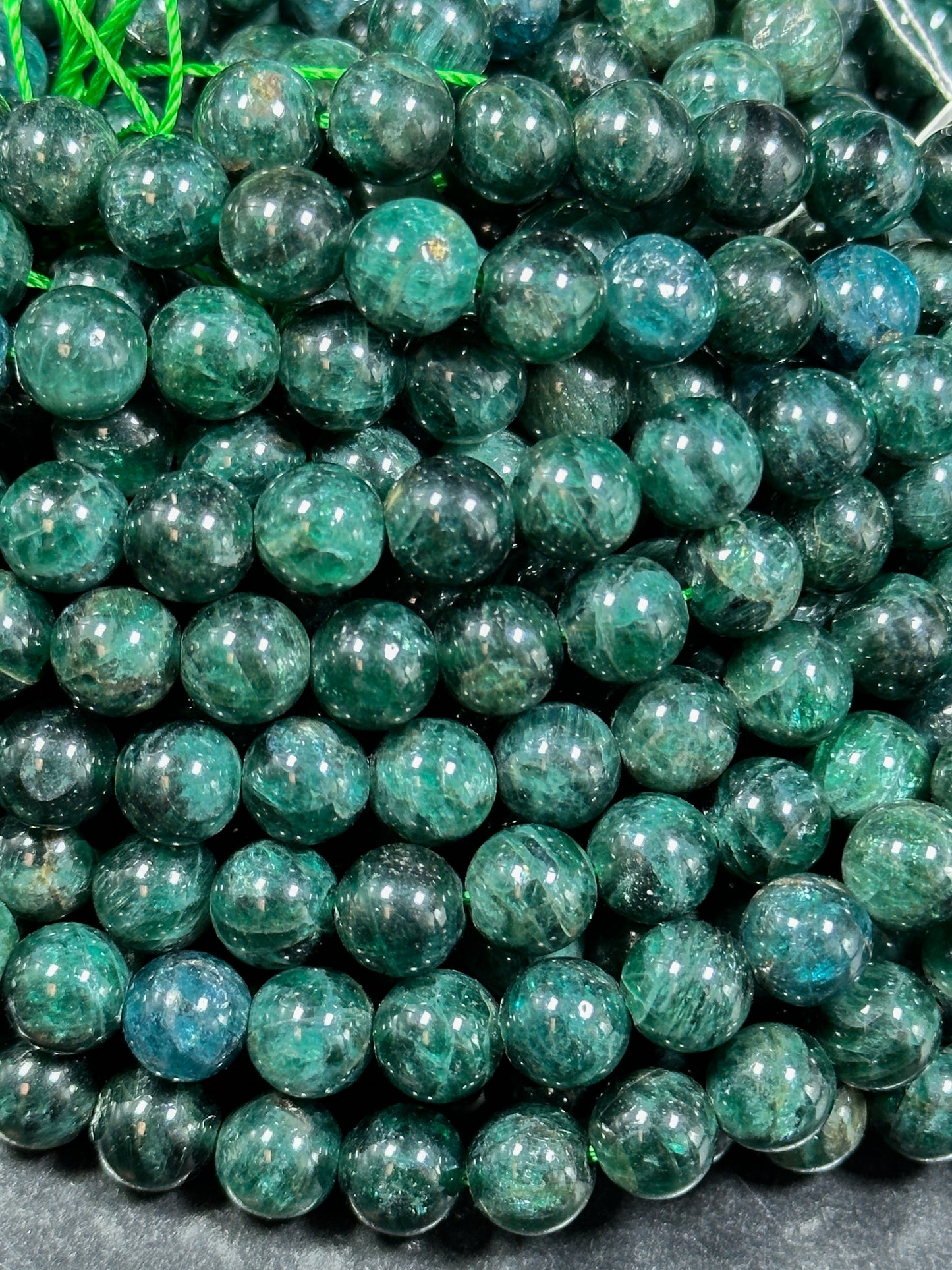 AAA Green Apatite Gemstone Bead 6mm 8mm 10mm Round Beads, Beautiful Green Color Apatite Gemstone Bead Full Strand 15.5", Great Quality Apatite Beads