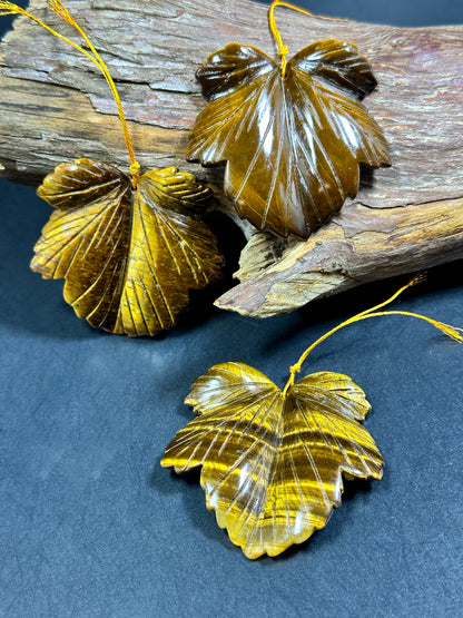 Beautiful Natural Hand Carved Tiger Eye Gemstone Pendant 58mm Maple Leaf Shape, Gorgeous Natural Golden Brown Color Loose Tiger Eye Pendant