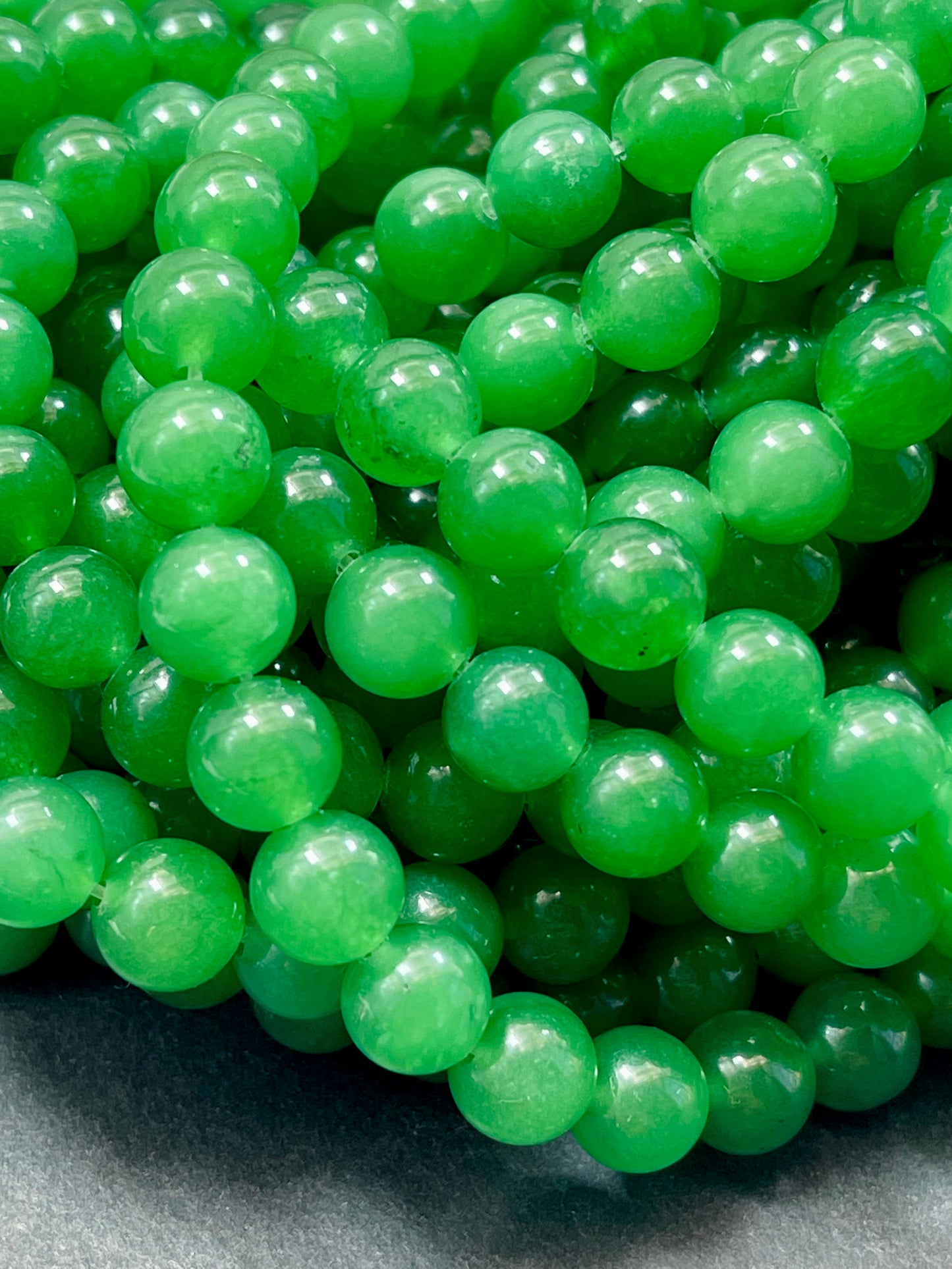 Natural Green Jade Gemstone Bead Smooth 6mm 8mm 10mm Round Beads, Gorgeous Natural Deep Green Color Jade Gemstone Bead Full Strand 15.5"