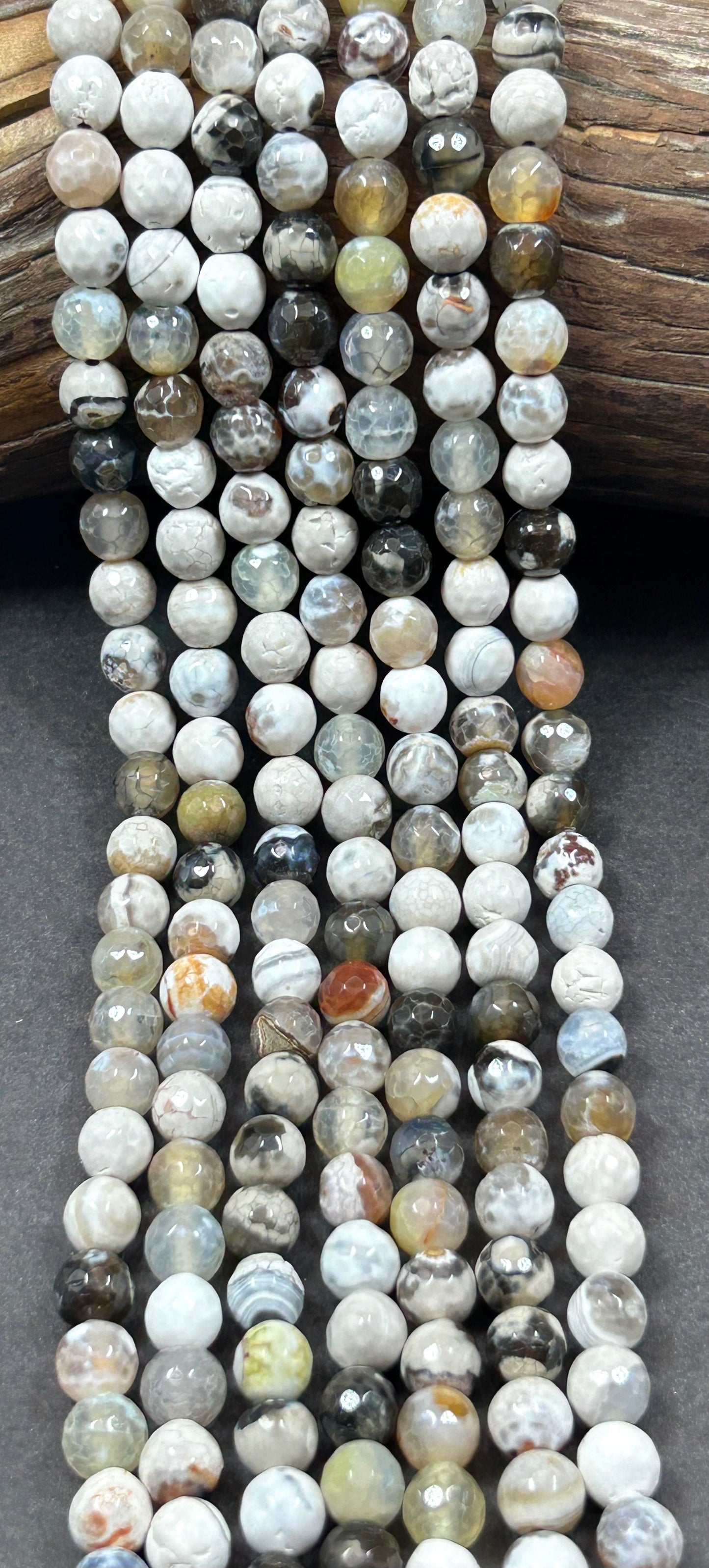 Natural Tibetan Agate Gemstone Bead 8mm Round Faceted  Beads Beautiful white green color Tibetan Agate Great Quality Full Strand 15.5"