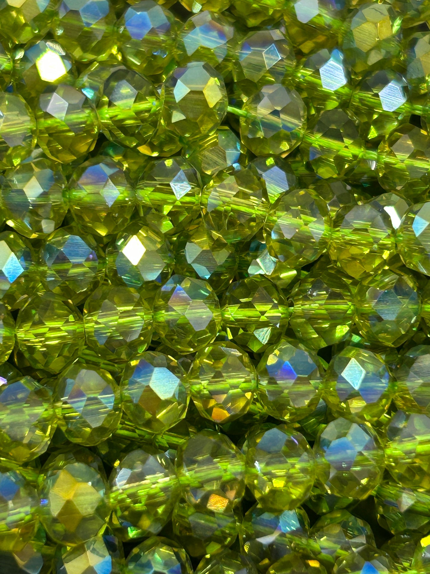 Beautiful Crystal glass bead. Faceted round shape bead. Gorgeous pear green color, high quality crystal bead! Full strand