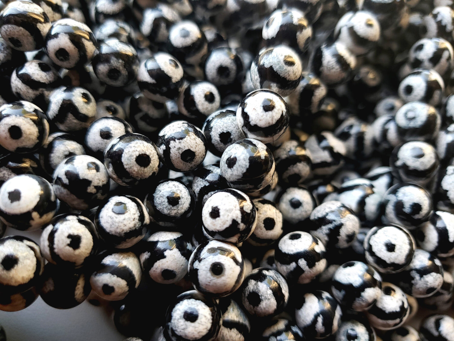 NATURAL Gemstone Hand Painted Agate, 6,8,10mm, Round Shape, Full Strand 16" Great for making JEWELRY! Not treated in anyway! AAA Quality!