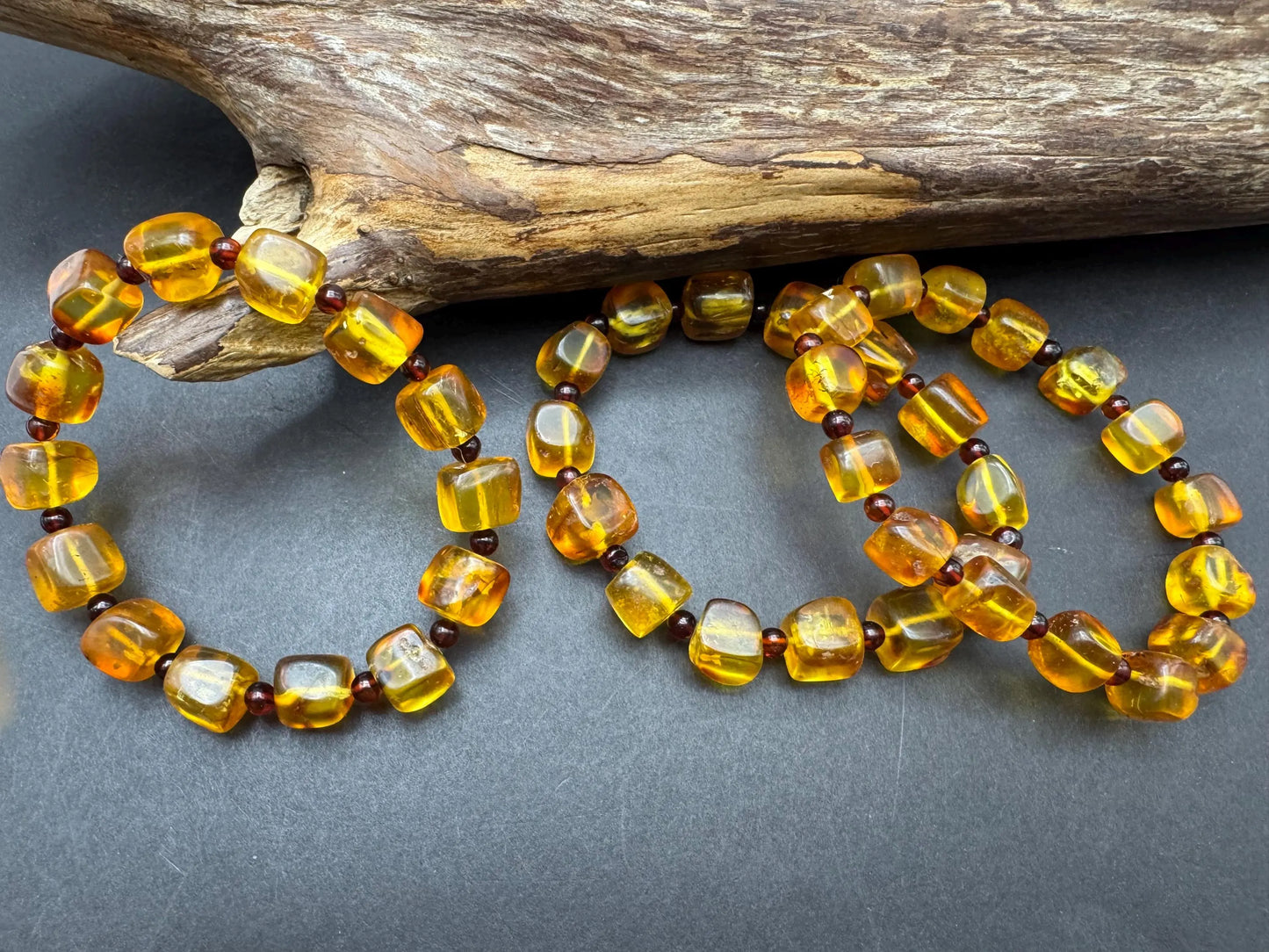 Natural Baltic gemstone bead. 10mm cube sharp bracelet. gorgeous Natural gold yellow color. Excellent quality !