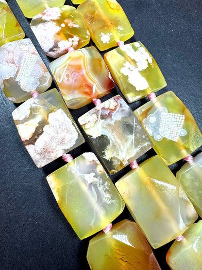 Natural cherry blossoms agate gemstone bead. Gorgeous natural pinkish color. Not treated. Excellent quality . Full strand 15.5