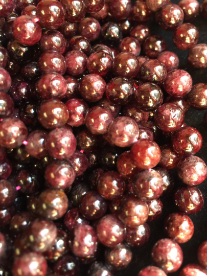 AAA Natural Red Garnet Gemstone Bead, Smooth 4mm 6mm 8mm 10mm 12mm Round Beads, Gorgeous Natural Dark Red Color Red Garnet, Full Strand 15.5"