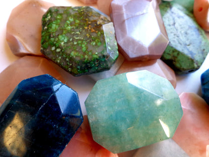 Bulk 10 Gemstone Pendants, Moonstone/Aquamarine/Africa Turquoise/Apatite/Amazonite/Opal, 34x25mm, Wholesale price. Great for JEWELRY making!
