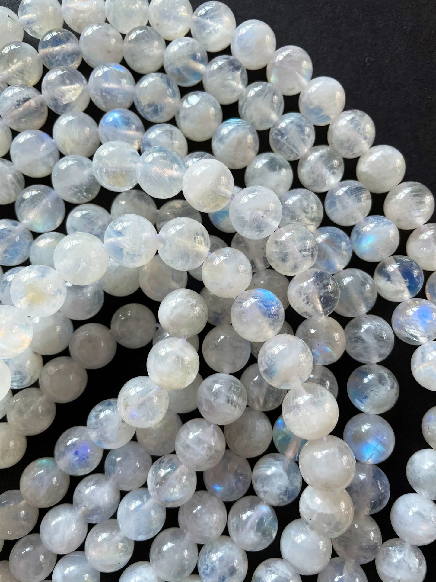 AAA Natural blue flash moonstone 4mm 6mm 8mm 10mm 12mm rainbow moonstone. Gorgeous natural blue flash color .Great quality rainbow moonstone