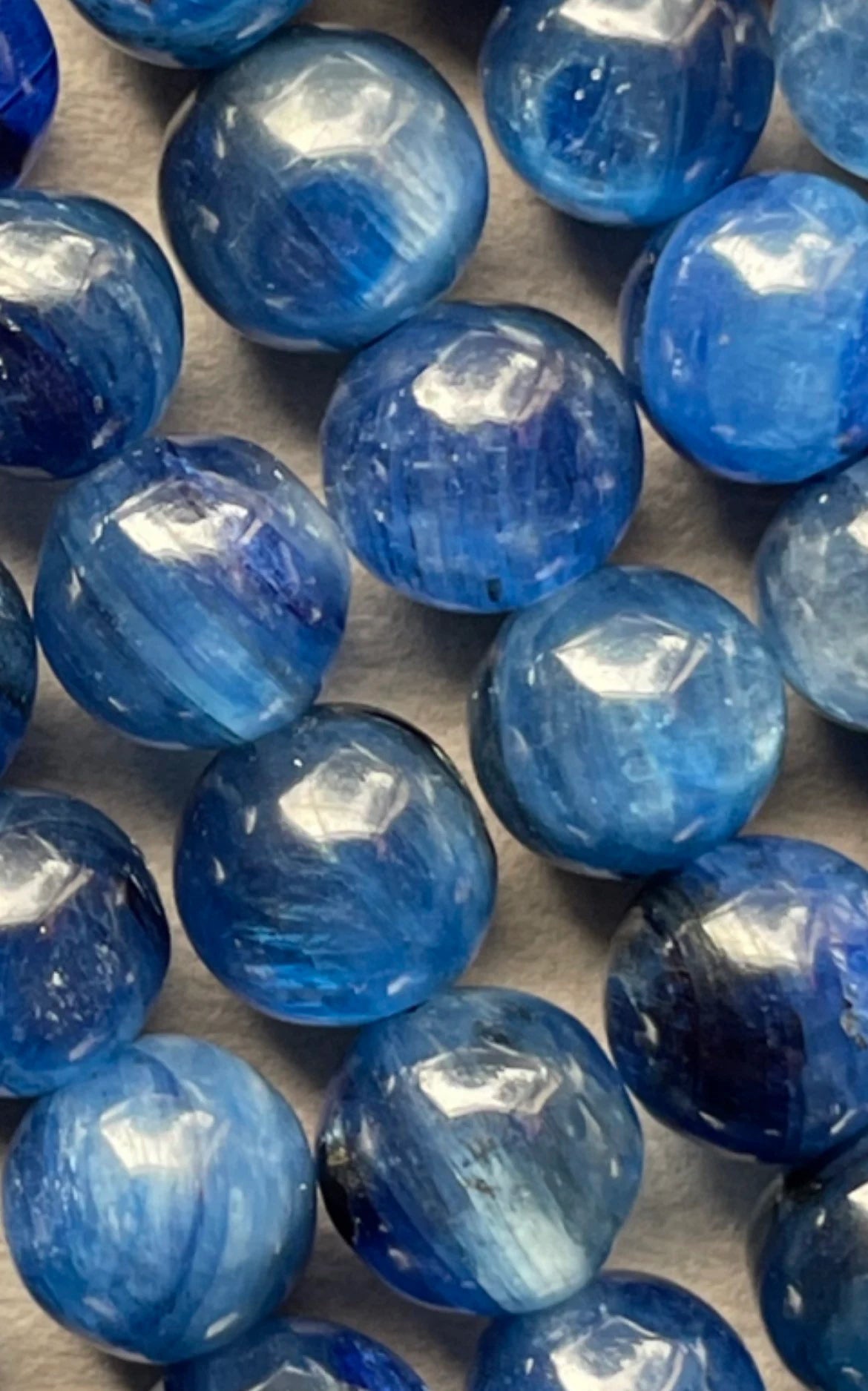 AAA Natural KYANITE stone bead . 5mm 6mm 7mm 8mm 10mm 12mm round bead .High quality kyanite. Full strand 15.5''