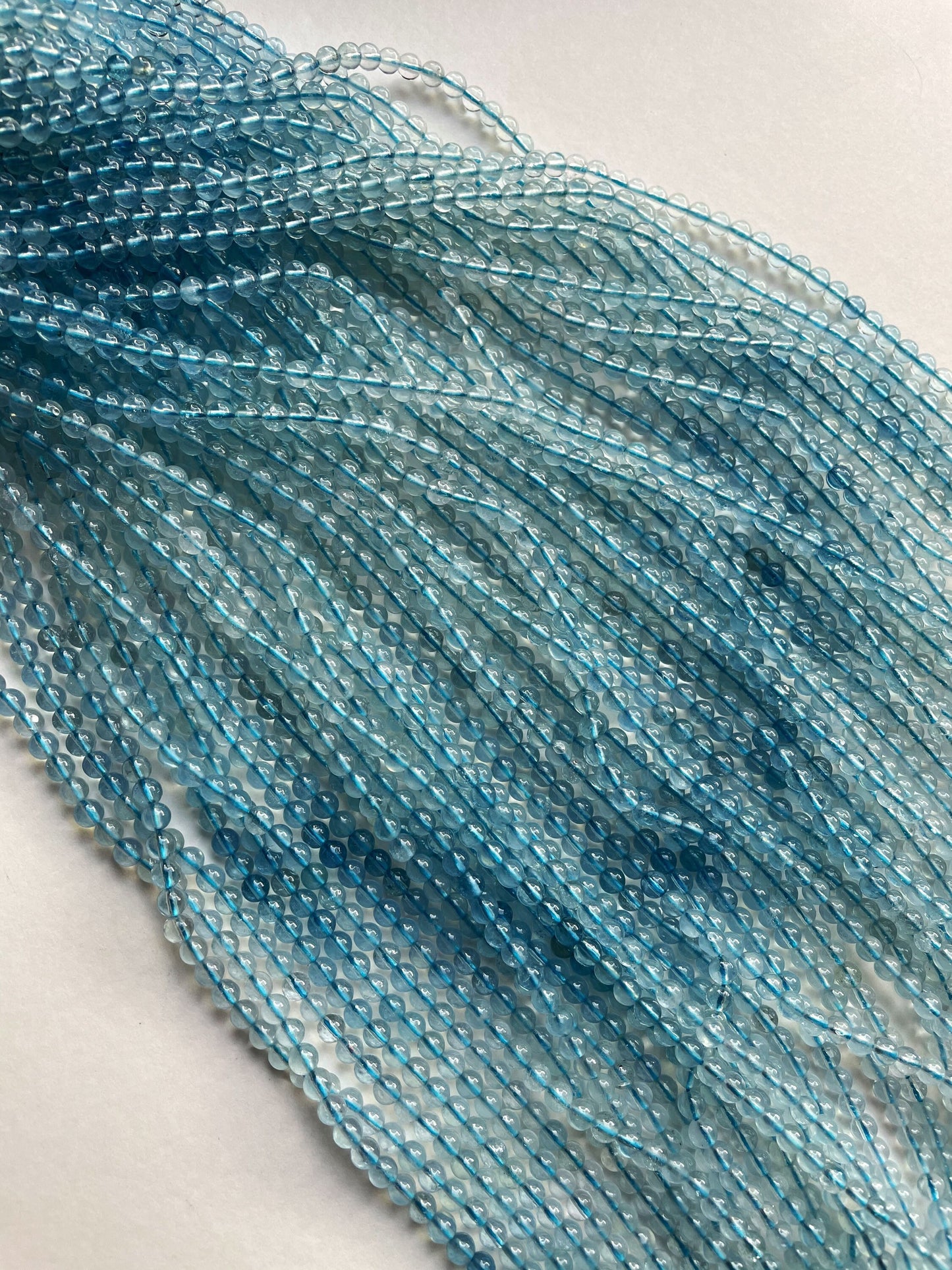 AAA Natural Aquamarine Gemstone Bead 6mm Round Beads, Beautiful Natural Clear Blue Aquamarine Stone Beads 15.5" Strand