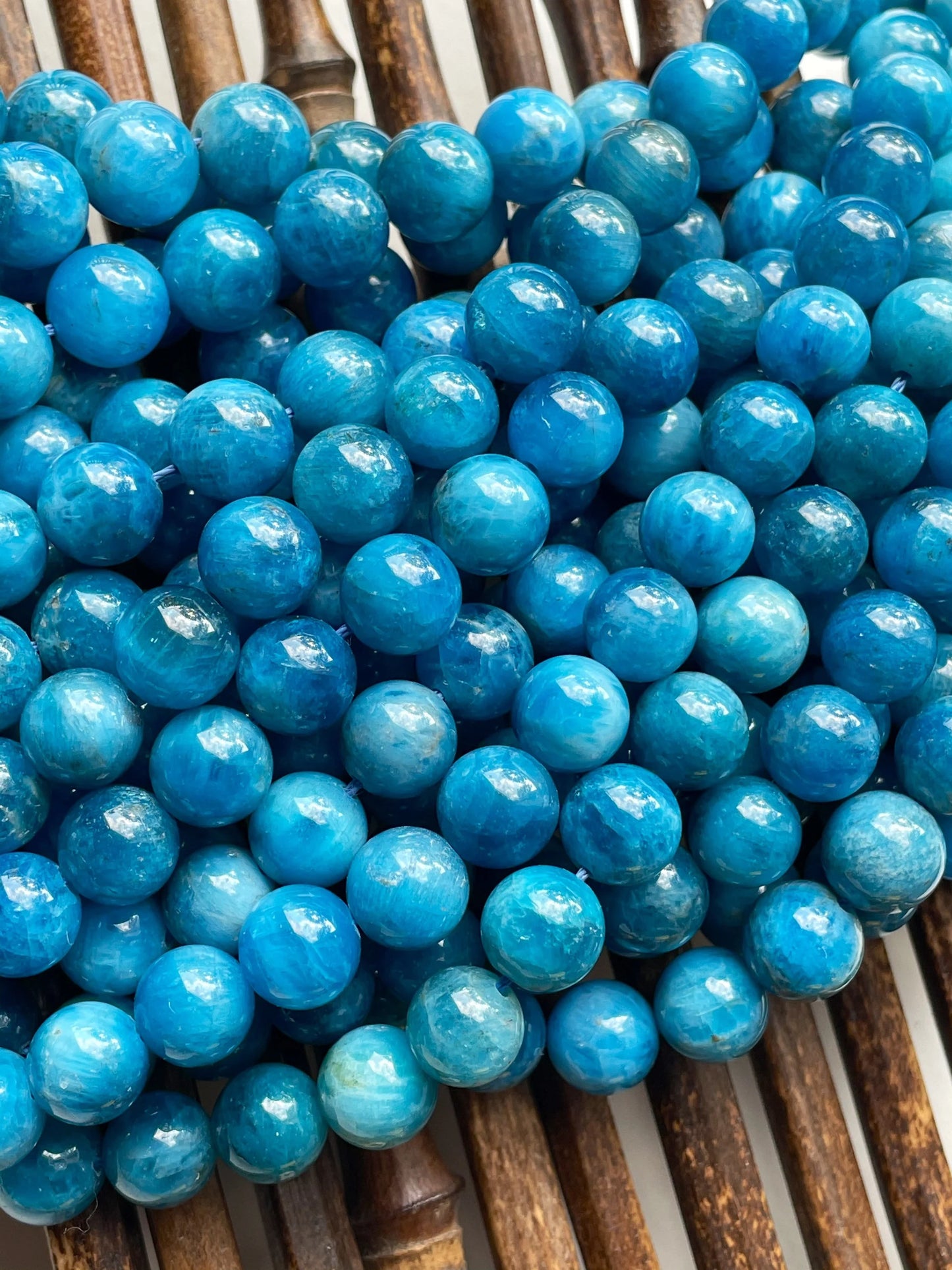 AAA Natural apatite stone bead. 6mm 8mm 10mm 12mm smooth round bead . Beautiful natural blue color gemstone Great quality apattite bead 15.5”