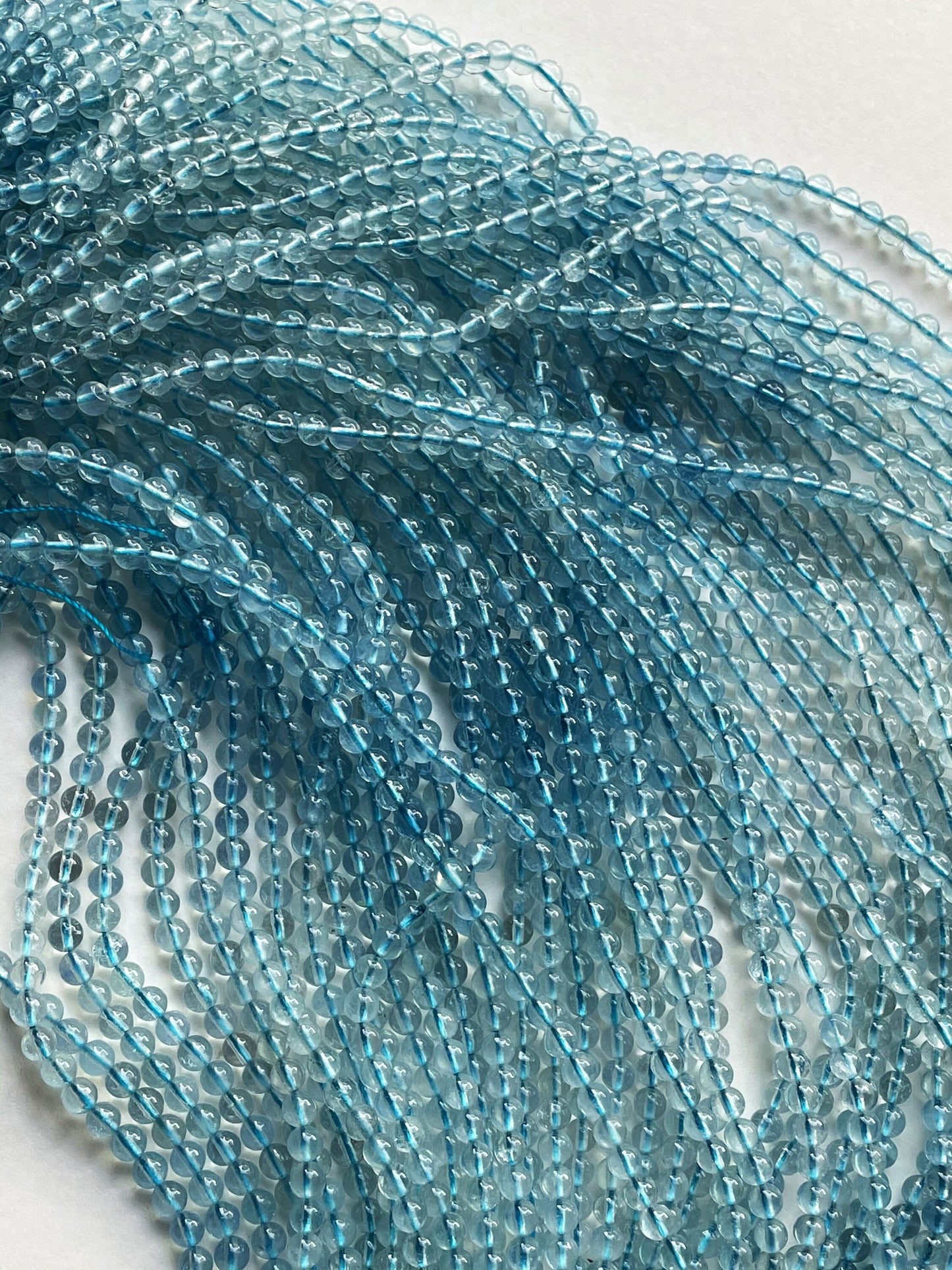 AAA Natural Aquamarine Gemstone Bead 6mm Round Beads, Beautiful Natural Clear Blue Aquamarine Stone Beads 15.5" Strand