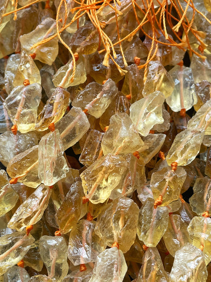 AAA 100% Natural citrine stone bead . 10x 18mm nugget shape. Beautiful natural honey yellow color citrine gemstone bead . Full strand 15.5”