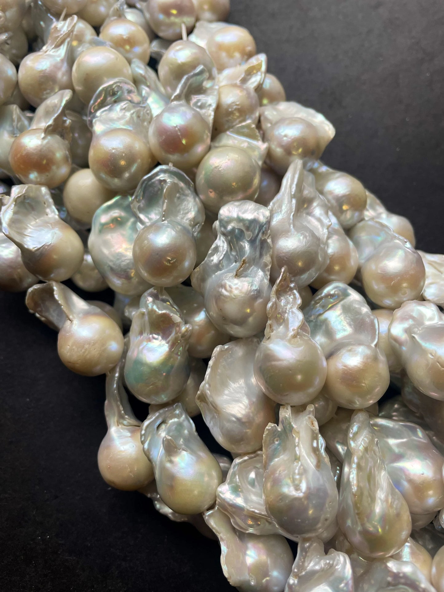 AAA 100% Natural Real Nice Quality Baroque Pearl 15x28mm Natural Freedom Shape. Gorgeous Natural White Baroque Freshwater Pearl 15”