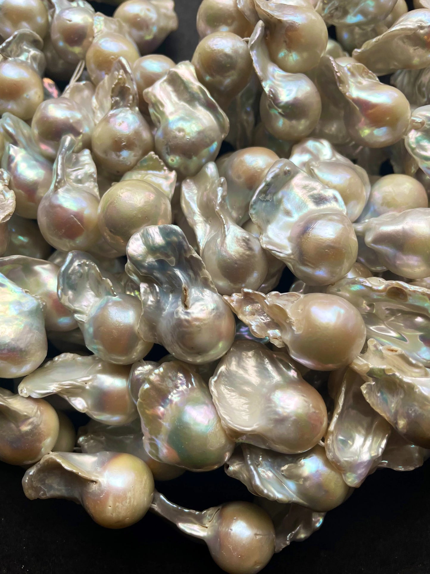 AAA 100% Natural Real Nice Quality Baroque Pearl 15x28mm Natural Freedom Shape. Gorgeous Natural White Baroque Freshwater Pearl 15”