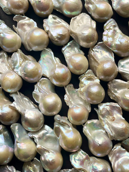 AAA 100% Natural Real Nice Quality Baroque Pearl 15x28mm Natural Freedom Shape. Gorgeous Natural White Baroque Freshwater Pearl 15”
