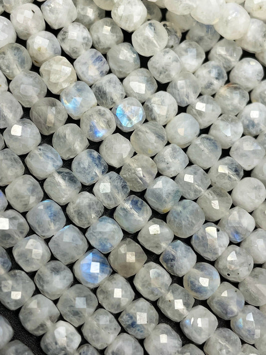 AA natural  moonstone bead . Faceted 5mm cube shape bead. Beautiful natural white moonstone with blue flash on . High quality gemstone bead