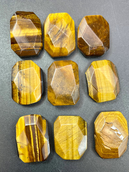 AAA natural tiger eye stone bead. 15x20mm rectangle Shape bead. Gorgeous natural brown yellow color. High quality gemstone pendant bead!