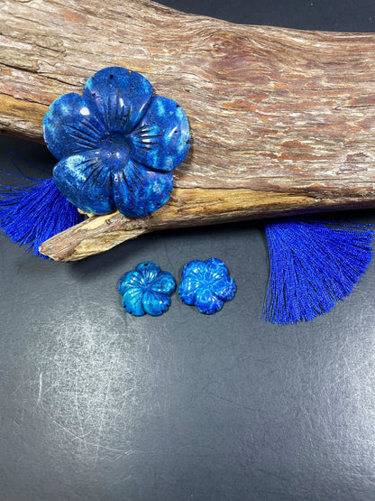 100% Hand Carved Fossil Coral Gemstone Pendant. Gorgeous Flower Shape. Excellent Quality Hand Crafted Gemstone Pendant. Loose Stone Bead