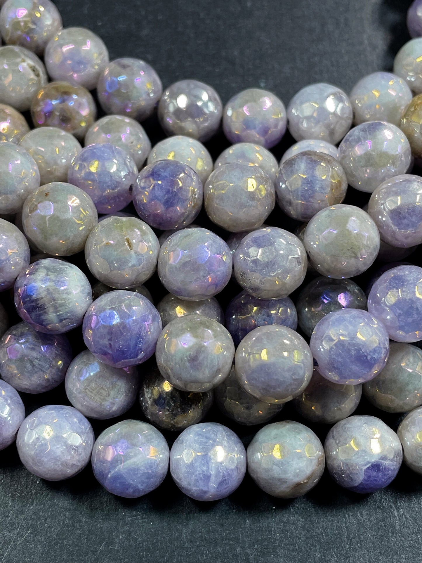 AAA Natural mystic lavender jade . Faceted round gemstone bead.  Gorgeous purple color. Excellent quality. Full strand 15.5"