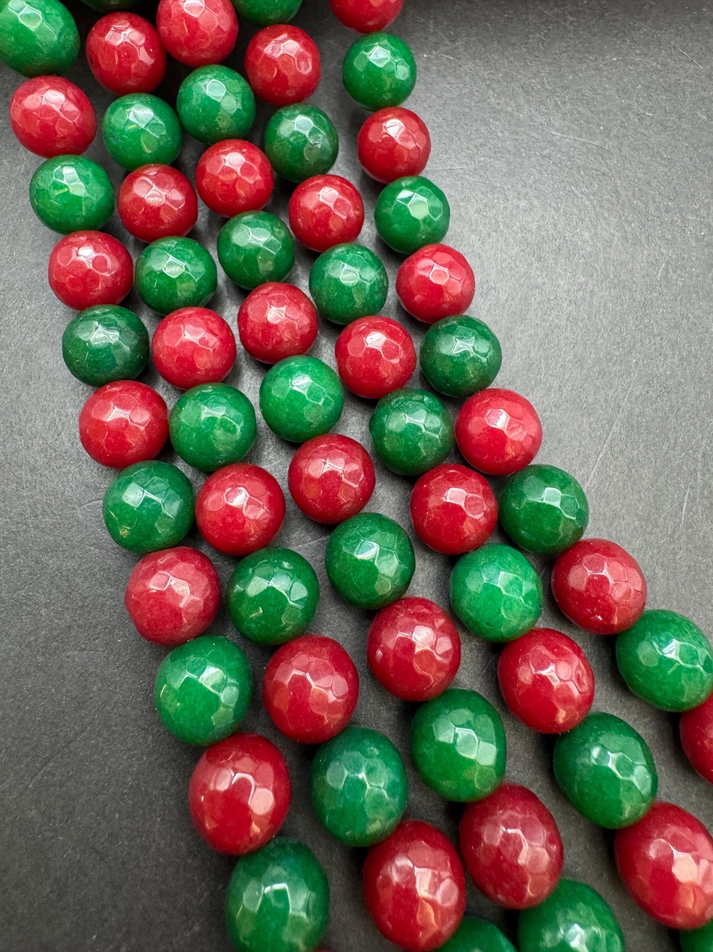 Natural Red Green Jade Gemstone Bead. Faceted round bead. Gorgeous Christmas color gemstone bead. Full strand 15.5