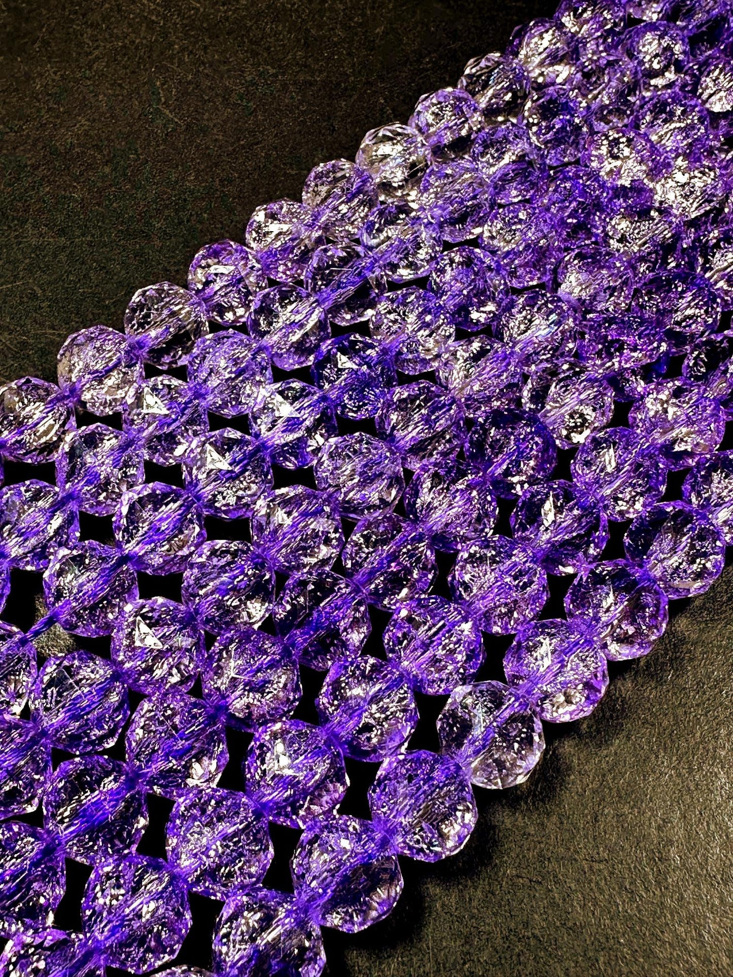 Beautiful Crackle Crystal glass bead. Faceted round shape bead. Gorgeous light purple color, High quality crystal bead! Full strand 15.5"