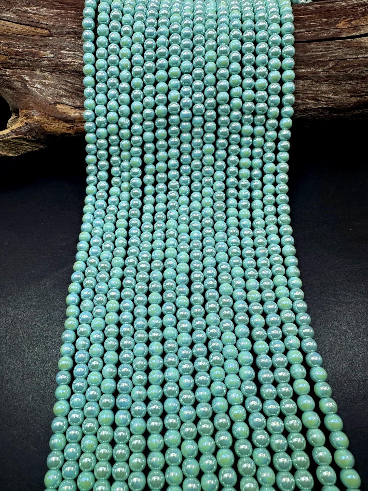 Beautiful Mint Green Crystal Glass Pearl Bead. Round shape bead. Gorgeous high quality crystal bead! Full strand 15.5"