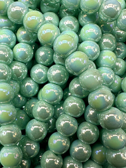 Beautiful Mint Green Crystal Glass Pearl Bead. Round shape bead. Gorgeous high quality crystal bead! Full strand 15.5"
