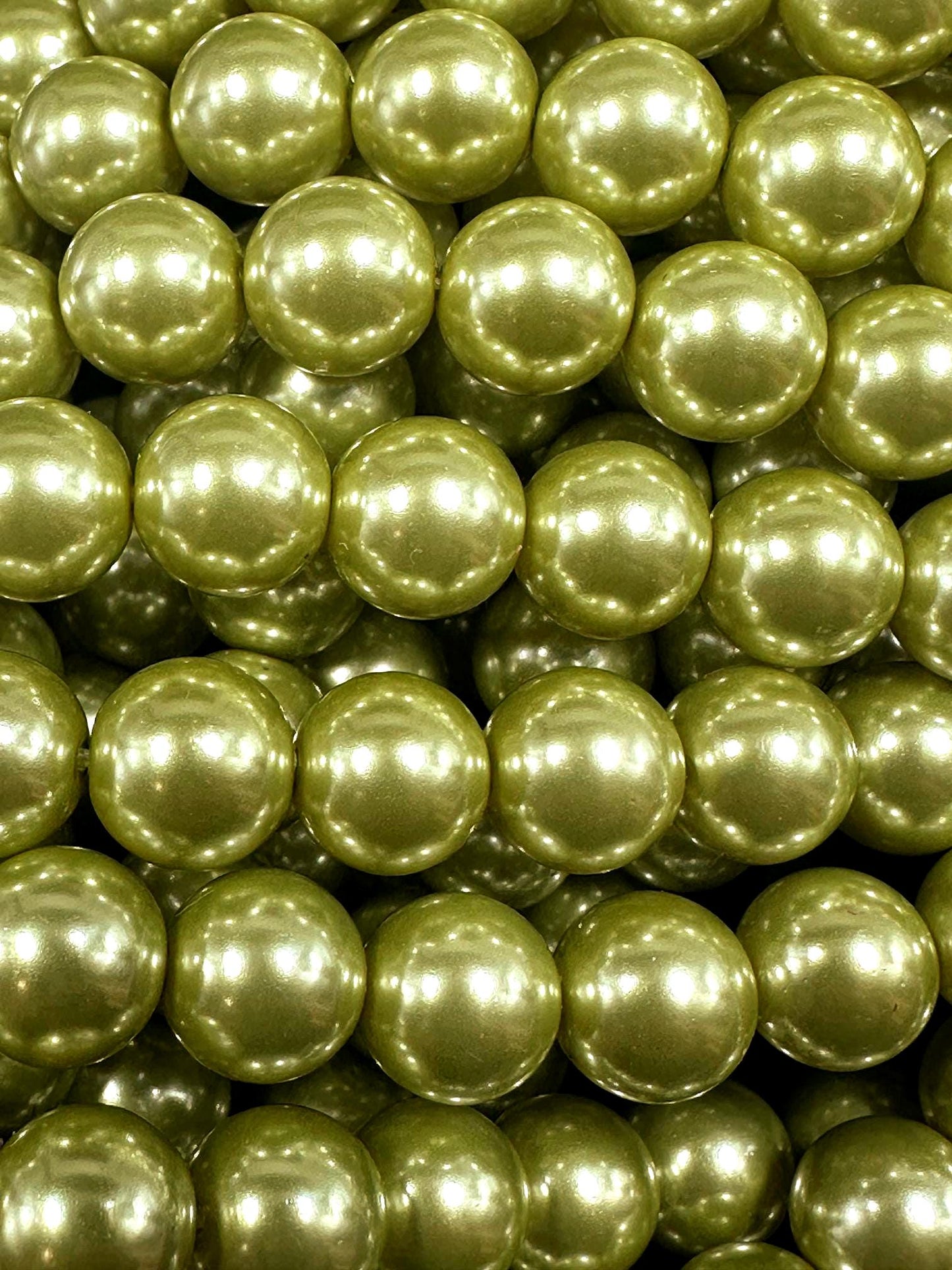 Gorgeous Chinese Sage Green Swarovski Pearl Crystal Beads, 6mm 8mm 10mm 12mm Round Shape Bead. Beautiful Green Color, Great Quality 15.5"