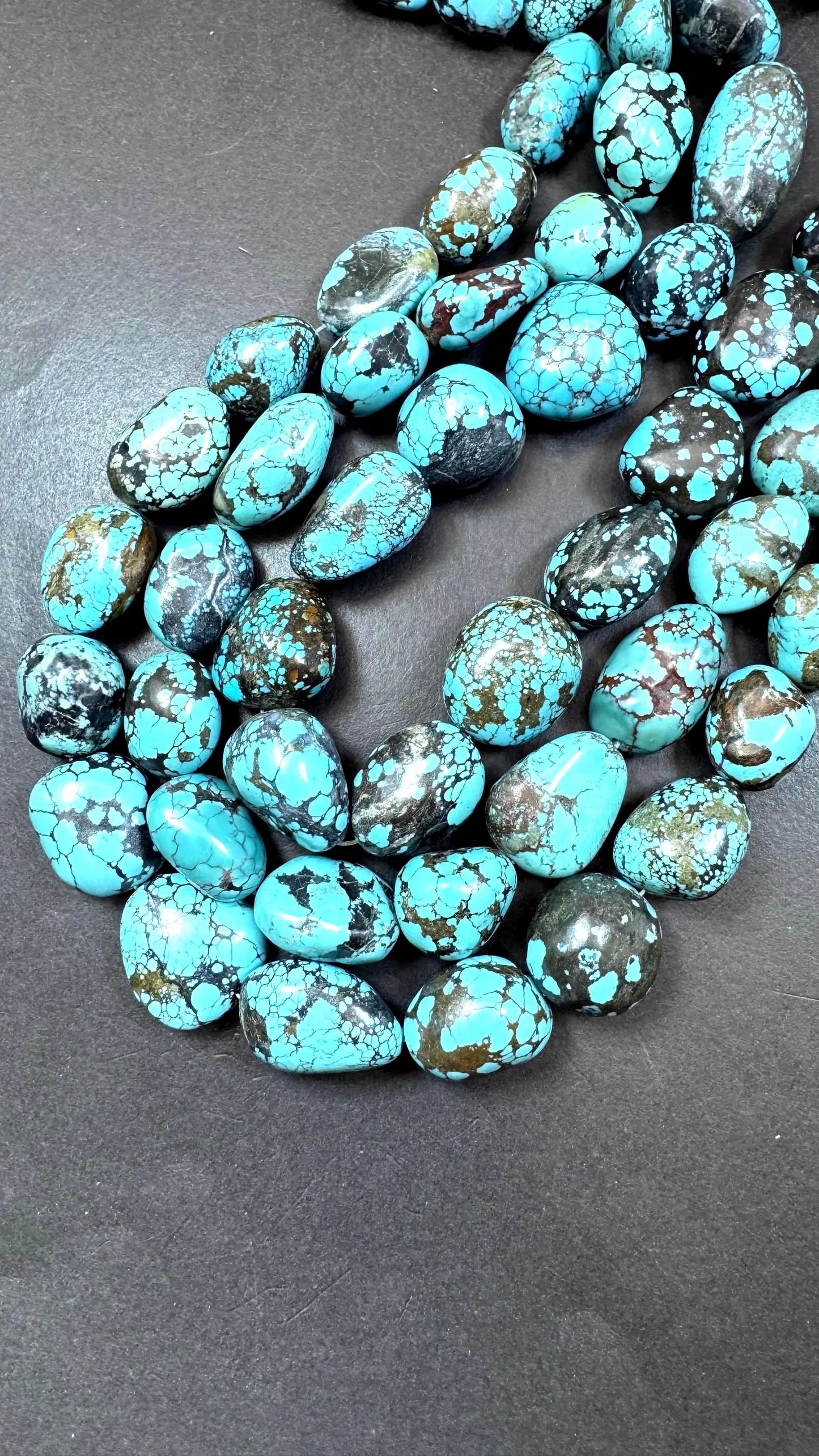 100% Natural turquoise gemstone bead . Gorgeous blue natural turquoise beads. Oval shape . Excellent quality . Fall strand 15.5”