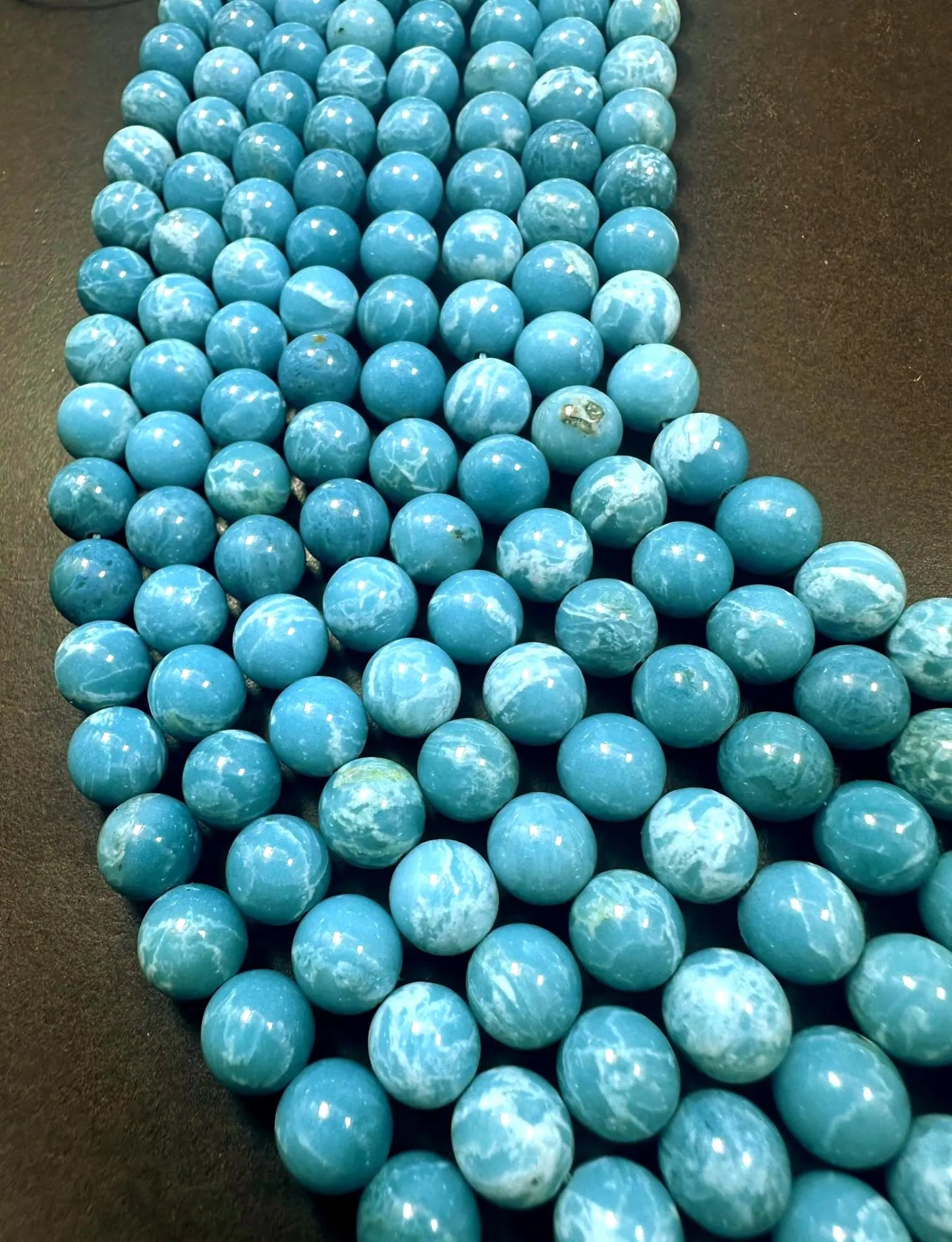 Natural Larimar quartz stone bead . 6mm 8mm 10mm 12mm round bead . Beautiful skin blue Larimar color gemstone . Full strand length 15.5”
