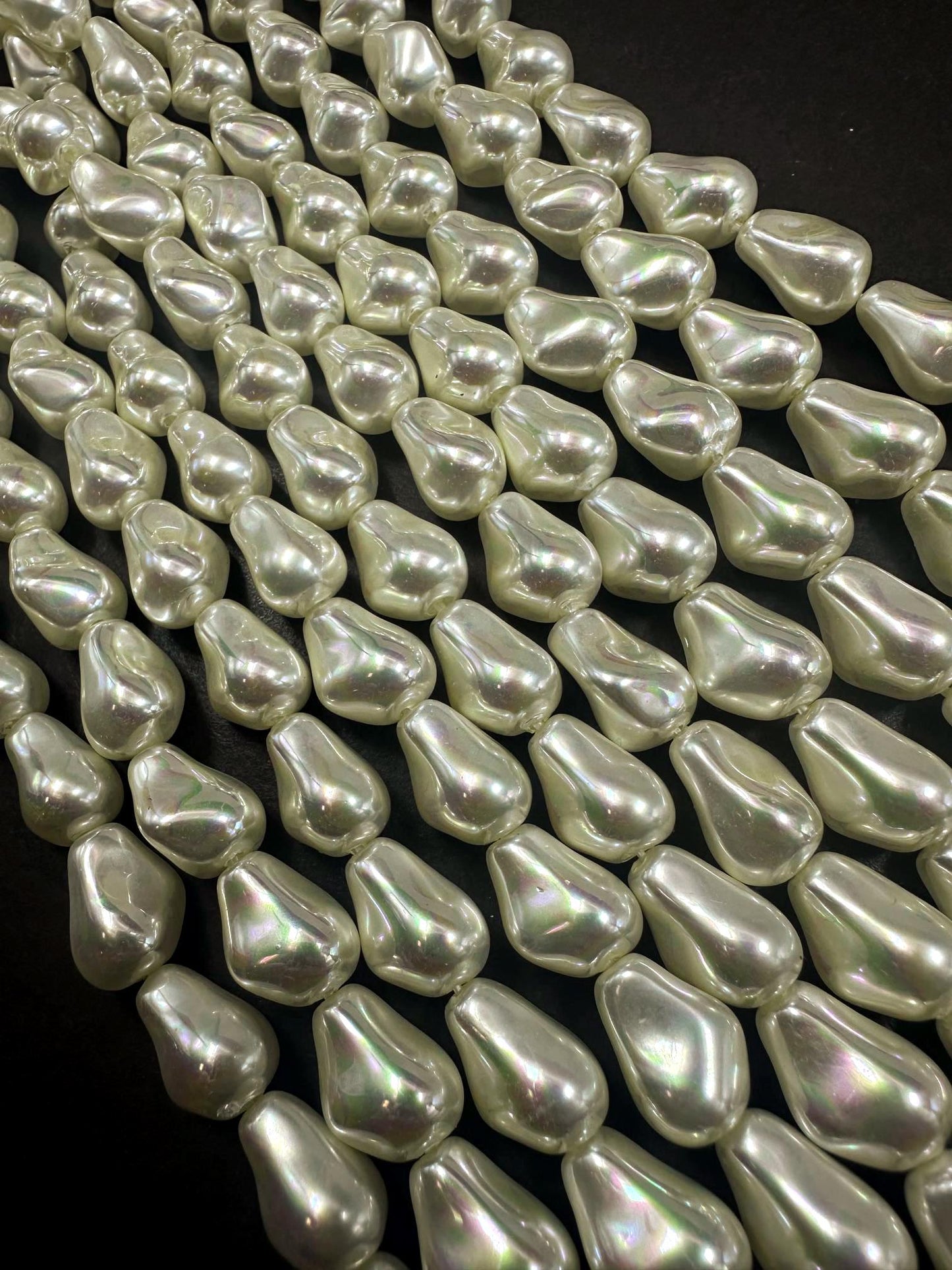 Gorgeous Cream color Swarovski Pearl Crystal Beads 10x14mm Freeform Teardrop Shape. Beautiful White Color, High Quality 15.5"