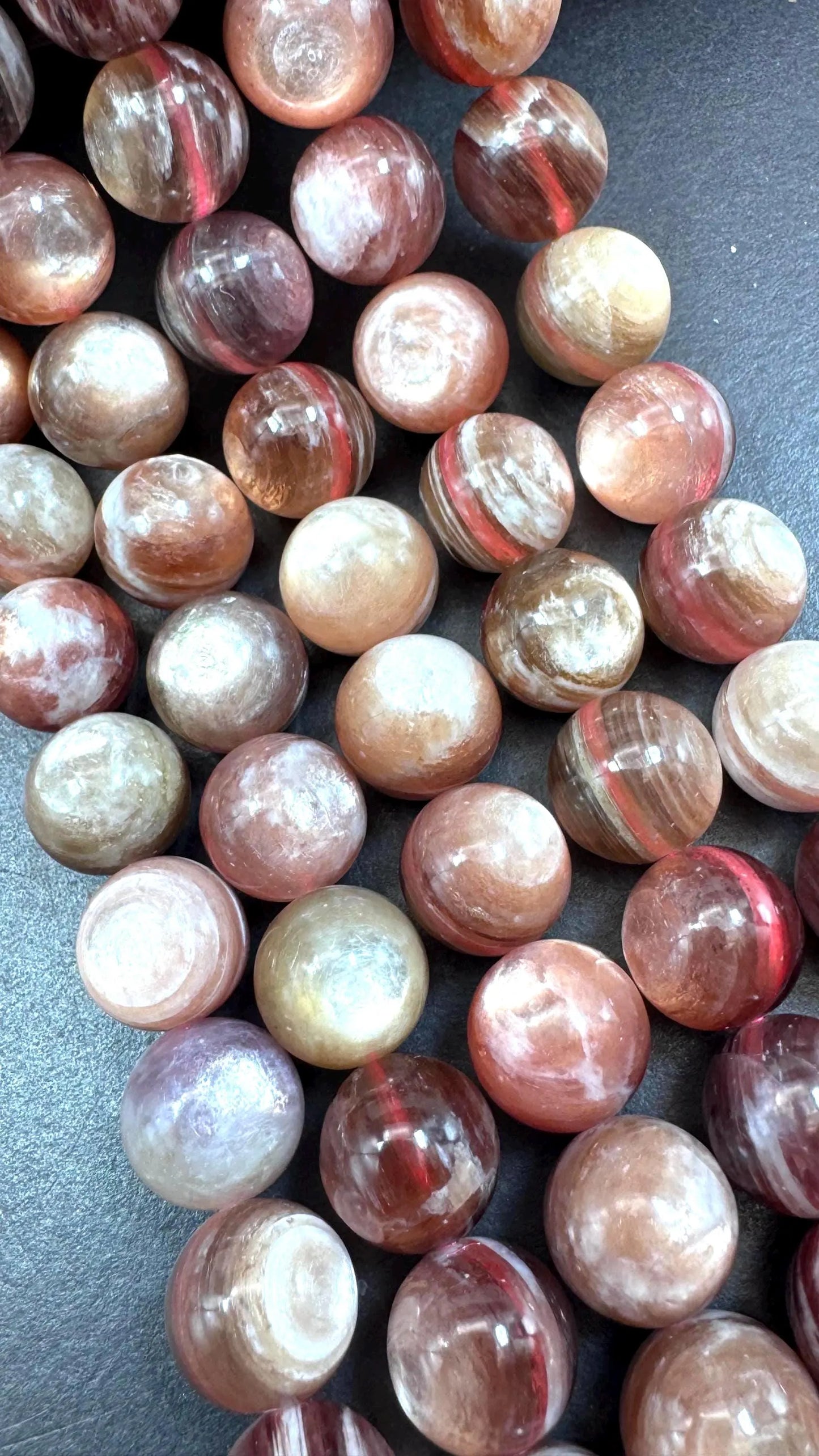 Natural lepidolite mica gemstone beads . Gorgeous natural rainbow flash lepidolite bead. Excellent quality . Full strand 15.5”