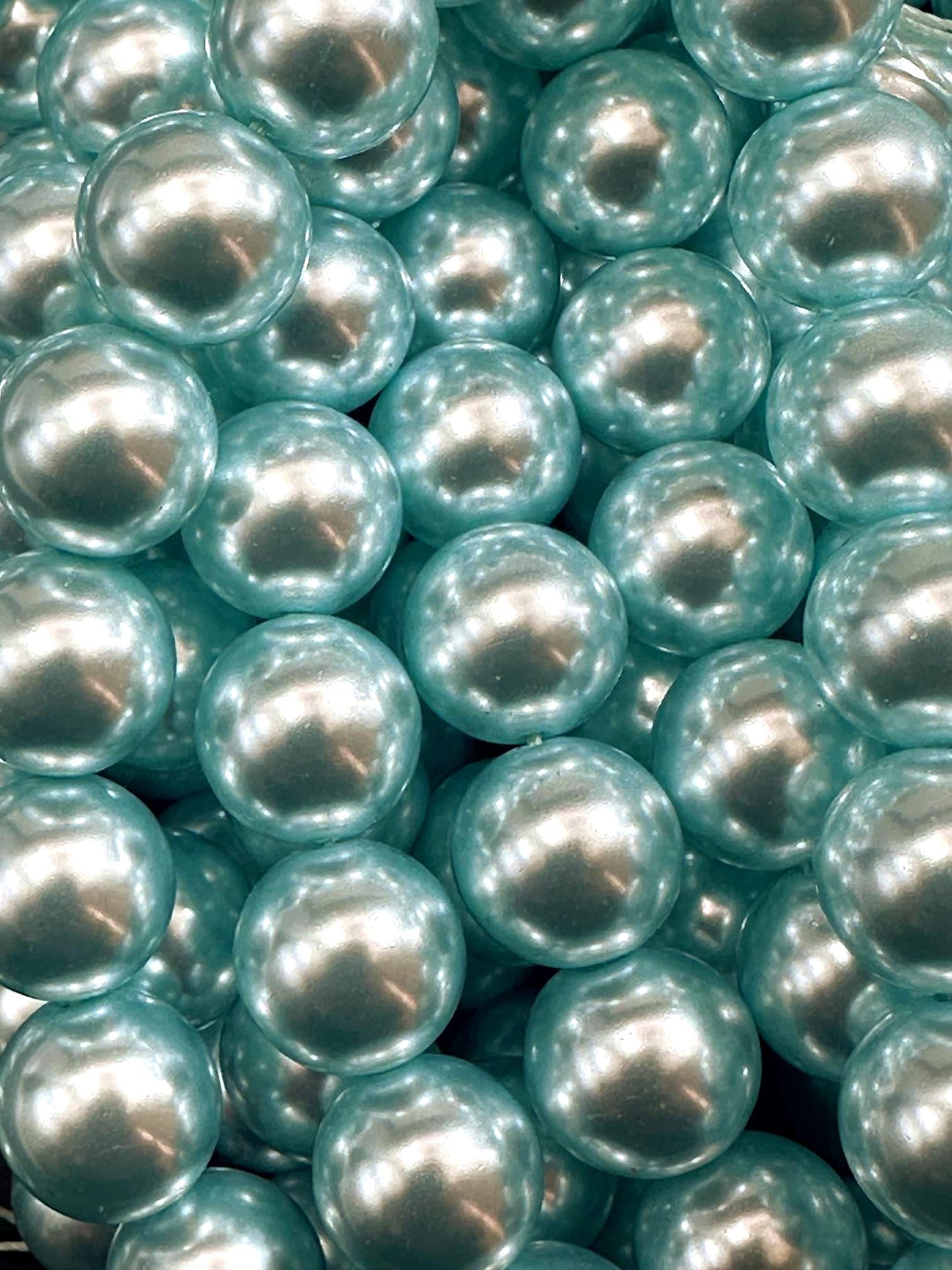 Gorgeous Chinese Sky Blue Swarovski Pearl Crystal Beads, 6mm 8mm 10mm Round Shape Bead. Beautiful Blue Color, Great Quality 15.5"