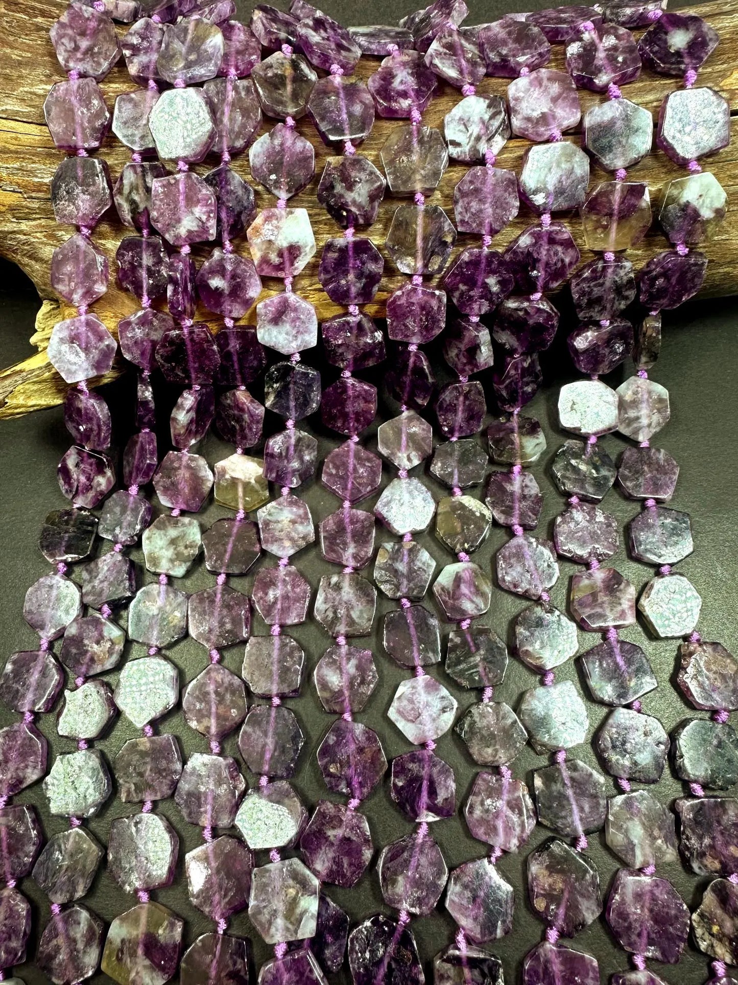 AAA Natural Purple Emerald Mica Freedom Smooth Hexagon Shape Beads, Beautiful Purple Color Great Quality 15.5"