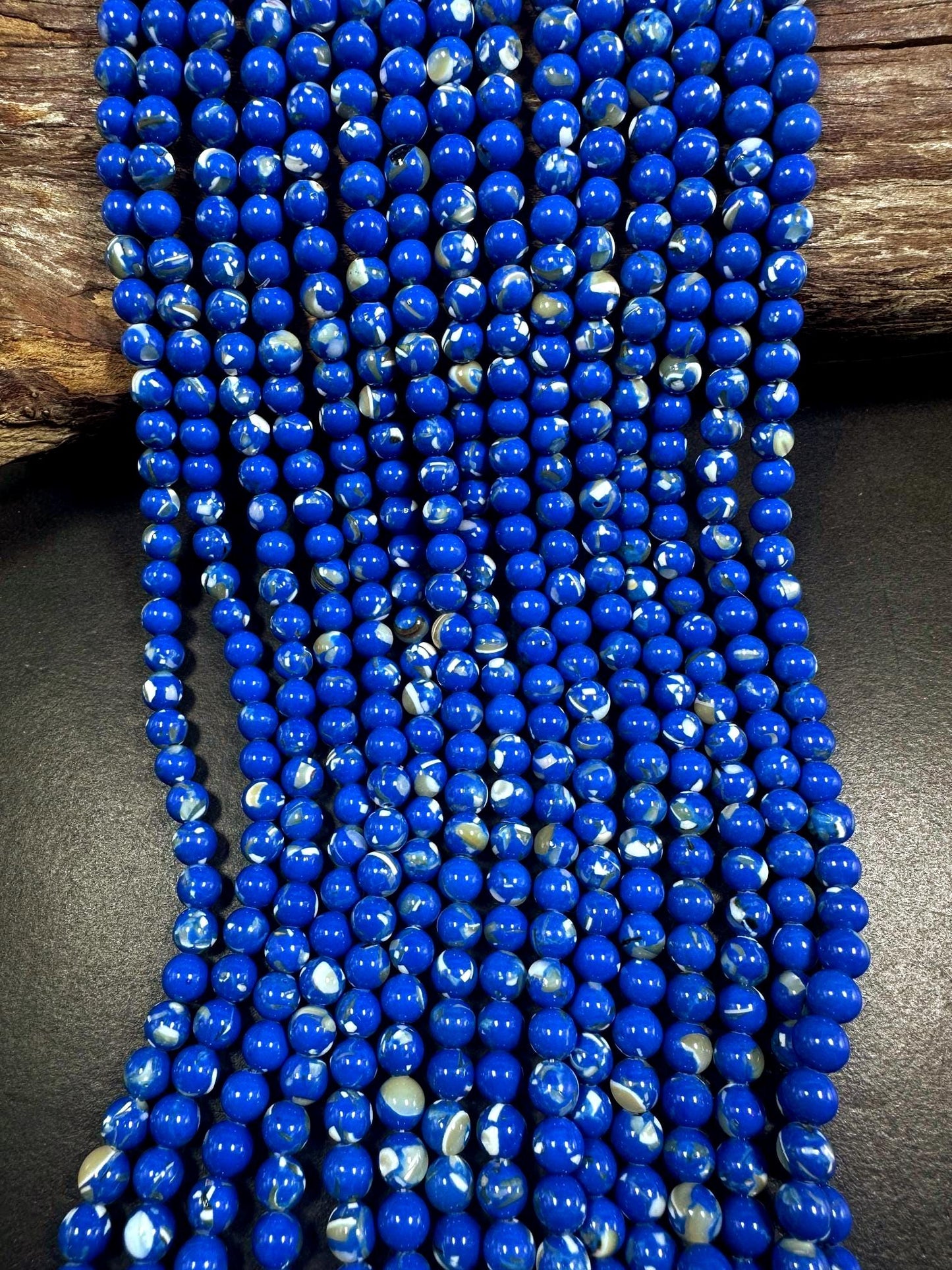 Navy Blue Shell Smooth Round Shape Bead. Beautiful Navy Blue Color with Patten, Great Quality 15.5"