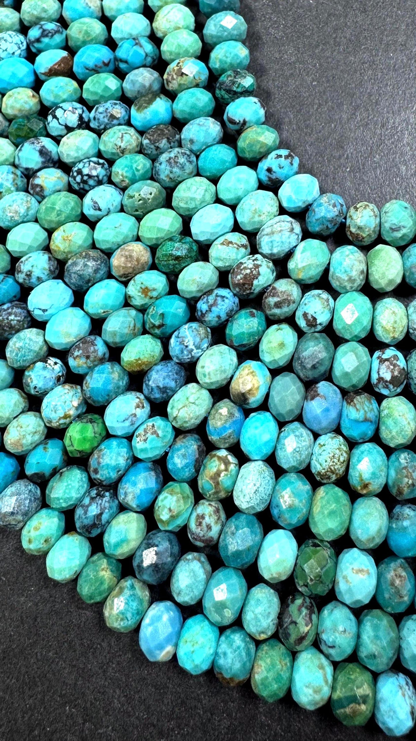 Natural turquoise gemstone bead. Faceted Rondelle shape . Gorgeous Natural blue turquoise. Not treated ! Excellent quality. Full strand 15.5