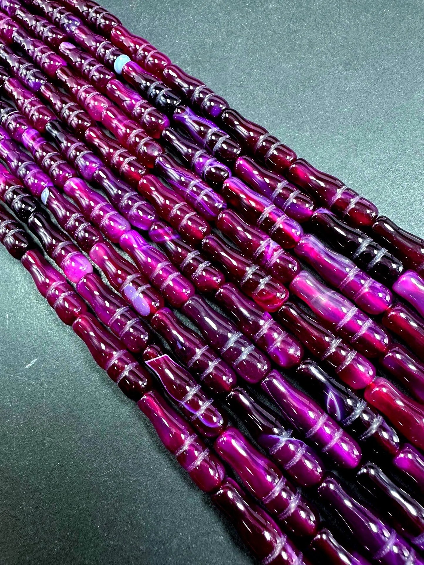 Beautiful Handcrafted Natural Purple Ruby Barrel Shape Agate Gemstone Bead. 26x8mm, Gorgeous Dark Red Purple Color, Great Quality 15.5"