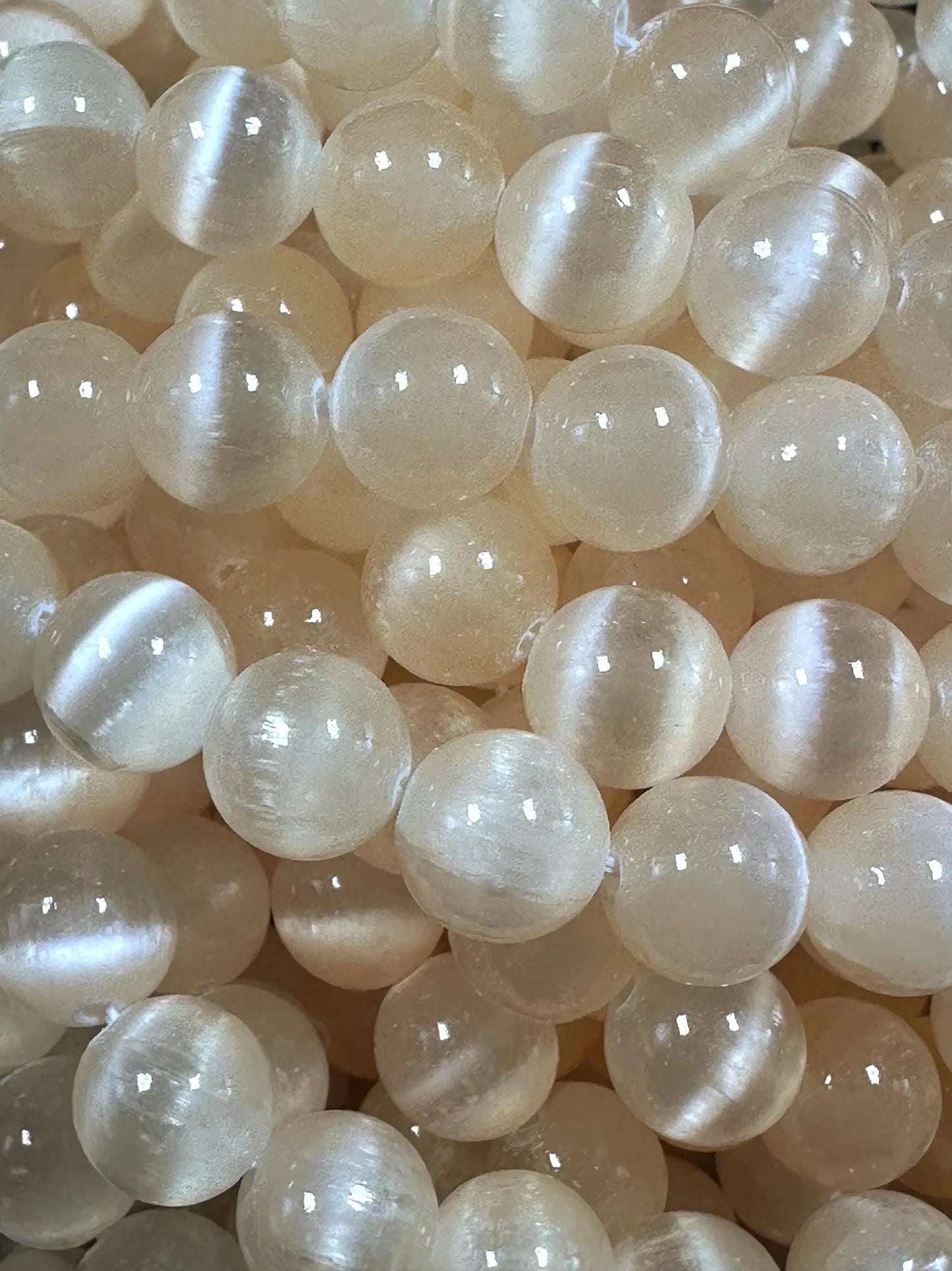 Natural Cream Ivory Selenite Round Shape Bead. 6mm 8mm 10mm, Gorgeous Ivory Shade Great Quality 15.5"