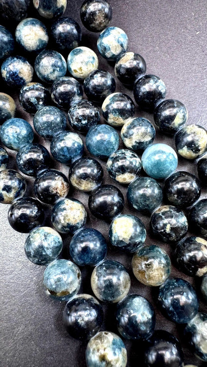 Natural blue tourmaline gemstone bead. Smooth round bead. Beautiful Natural blue color. Not treated ! Full strand 15.5”