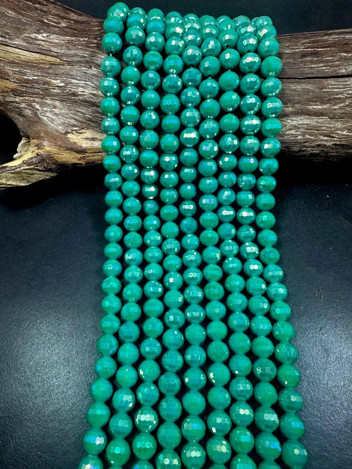 Beautiful Spearmint Green Faceted Round Shape Crystal Glass Beads. Stunning Green Color, 6mm, 10mm, Great Quality Full Strand 15.5"