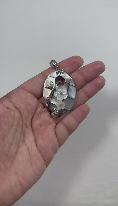 Natural Abalone Shell Pendant Oval Shape with Floral Flower Design (1pc)