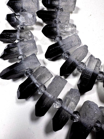 100% Natural Rock Crystal quartz . freedom teeth shape . black white color . full strand 15.5