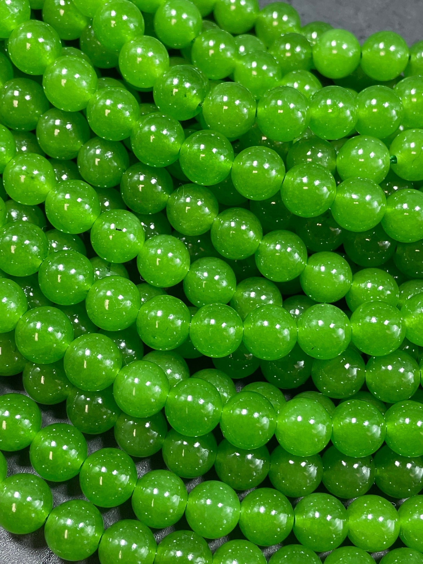 AAA Natural Canadian Jade 6mm 8mm 10mm Round Bead, Gorgeous Green Jade Gemstone Bead